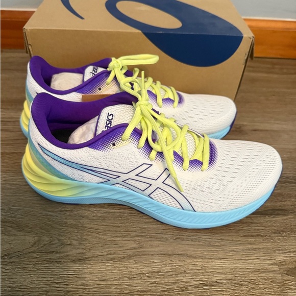 Women’s ASICS GEL-EXCITE 8 White/Ocean Decay Style 1012B214-100 Size 10 - Picture 2 of 6